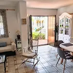 Con Vistas A La Piscina * تورّيفيِخا